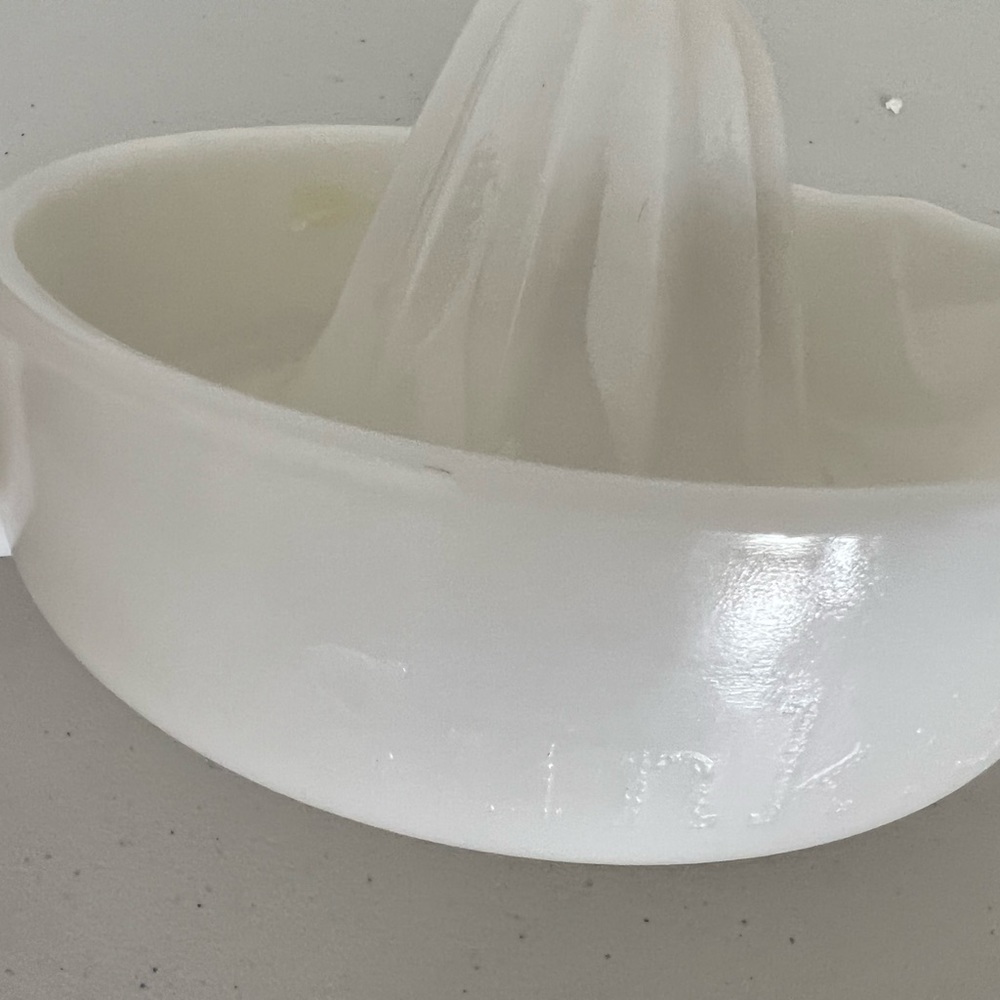 Vintage white glass juicer. Sunkist - Picture 4 of 5